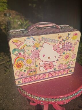 Hello Kitty lunchbox with hundreds of rhinestone accents glam sparkly NWT!!